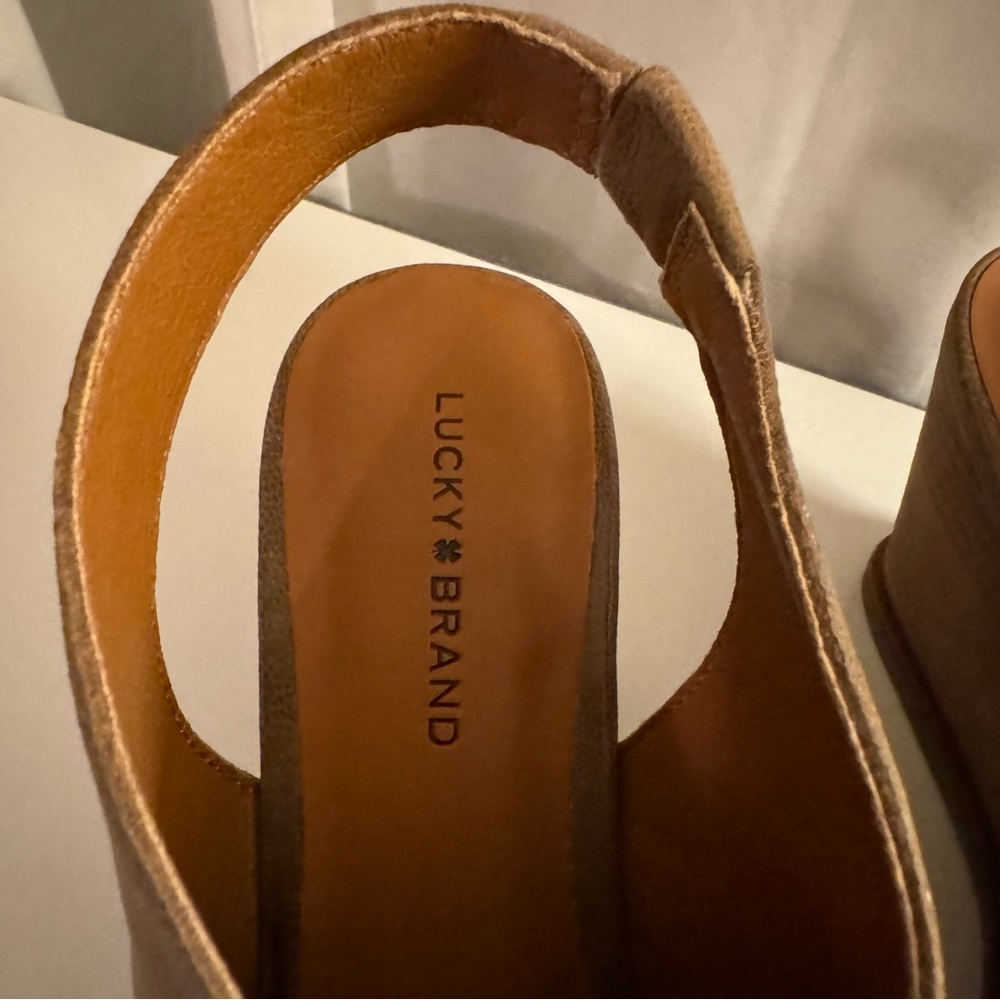 Lucky Brand Lordyn Slingback Wedge - 8 - Picture 7 of 9